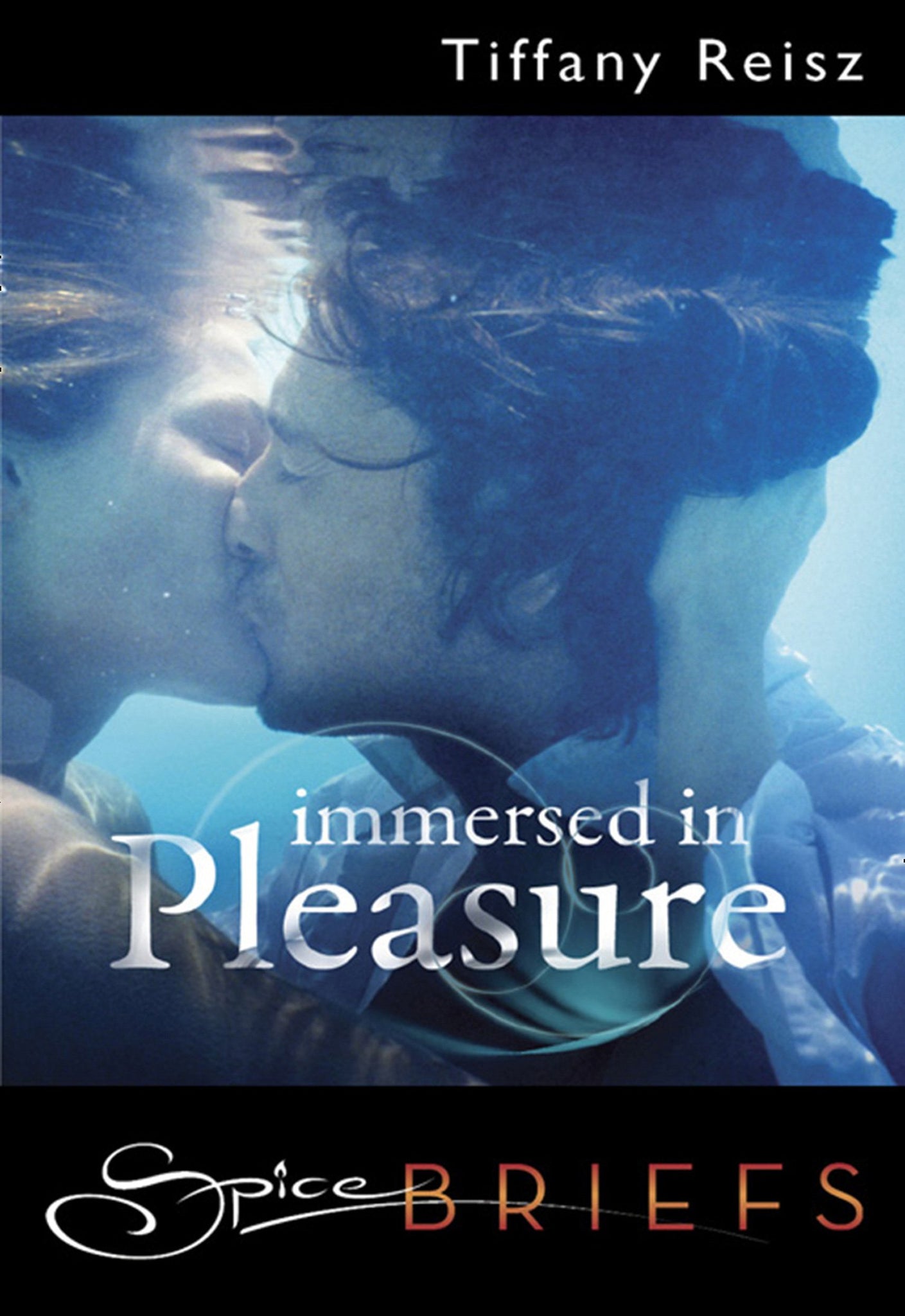 Immersed in Pleasure (Mills &amp; Boon Spice Briefs): First edition