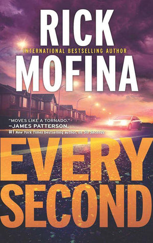 Every Second (A Kate Page novel, Book 3) (9781474044974)