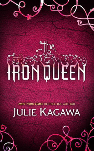 The Iron Queen (The Iron Fey, Book 3): First edition (9781408951811)