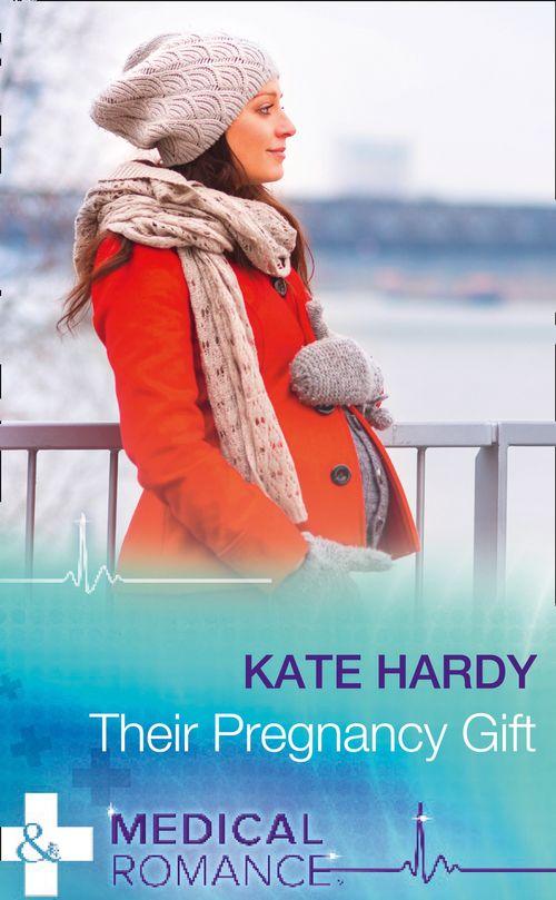 Miracles at Muswell Hill Hospital - Their Pregnancy Gift (Mills &amp; Boon Medical) (Miracles at Muswell Hill Hospital, Book 2)