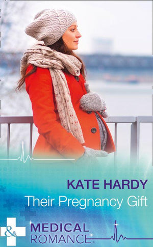 Miracles at Muswell Hill Hospital - Their Pregnancy Gift (Mills &amp; Boon Medical) (Miracles at Muswell Hill Hospital, Book 2)
