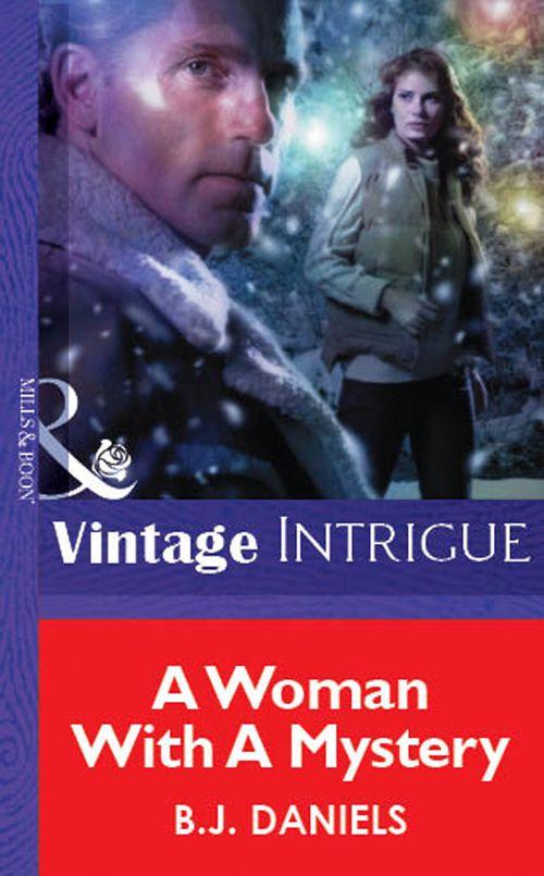 A Woman With A Mystery (Mills &amp; Boon Vintage Intrigue): First edition