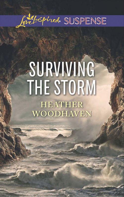 Surviving The Storm (Mills &amp; Boon Love Inspired Suspense)