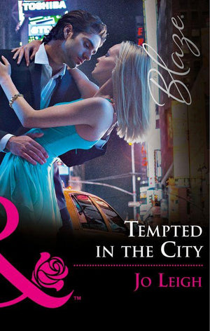 Tempted In The City (Mills & Boon Blaze) (NYC Bachelors, Book 1) (9781474058087)